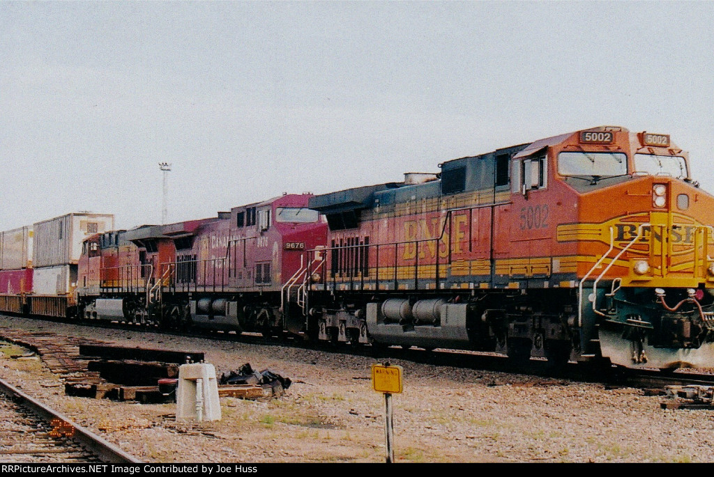 BNSF 5002 East